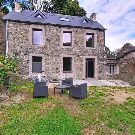 Le Moulin Hochet Les Pieux