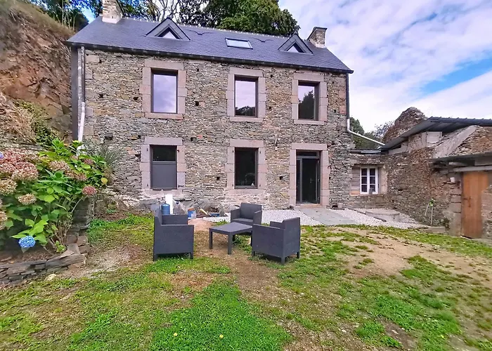 Le Moulin Hochet Les Pieux